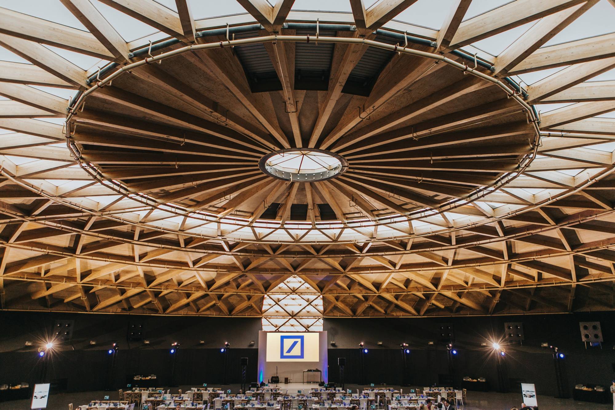 DEUTSCHE BANK DINNER | CÚPULA LAS ARENAS | REPORTAJE DE EVENTOS